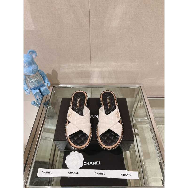 Ch*el slippers